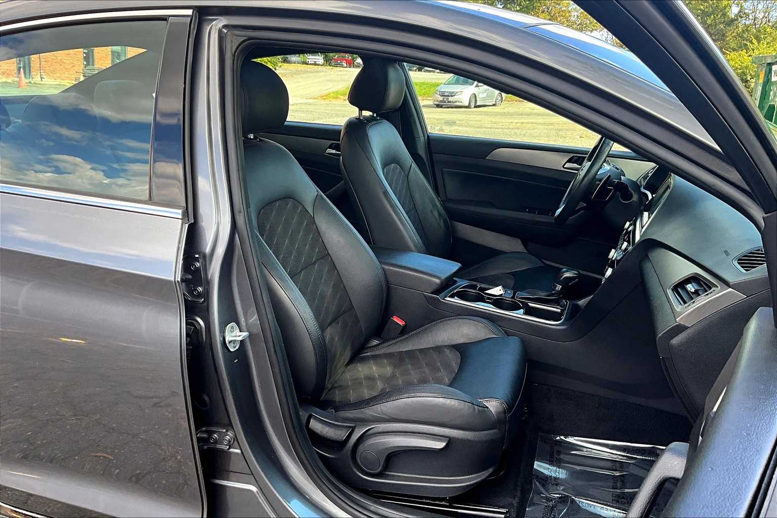 2018 Hyundai Sonata Sport photo 8