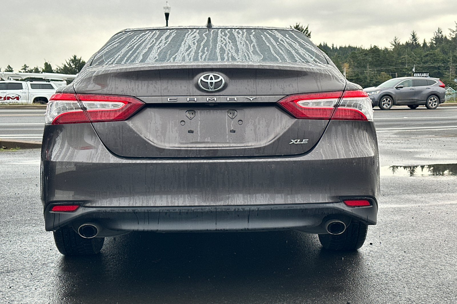 2018 Toyota Camry XLE photo 4