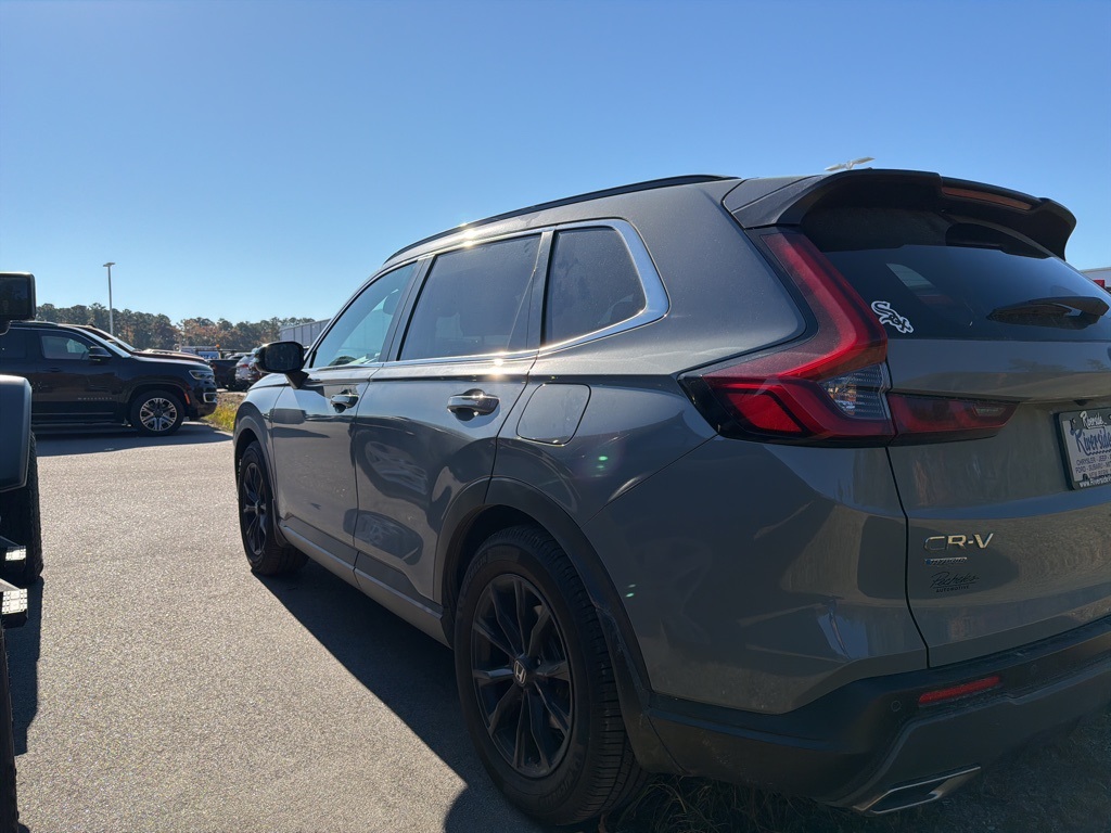 2024 Honda CR-V Hybrid Sport-L photo 3