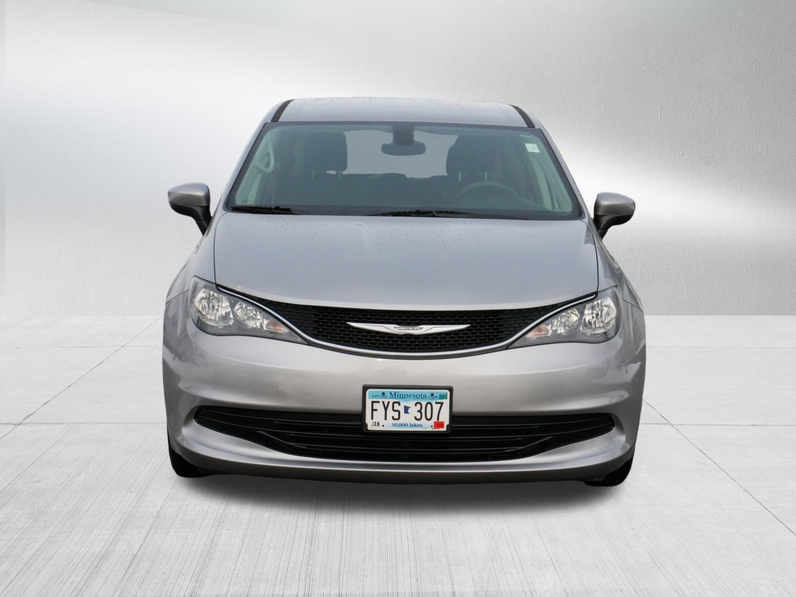 Used 2017 Chrysler Pacifica Touring with VIN 2C4RC1DG4HR588529 for sale in Brooklyn Park, Minnesota