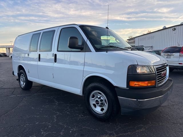 2019 GMC Savana Cargo