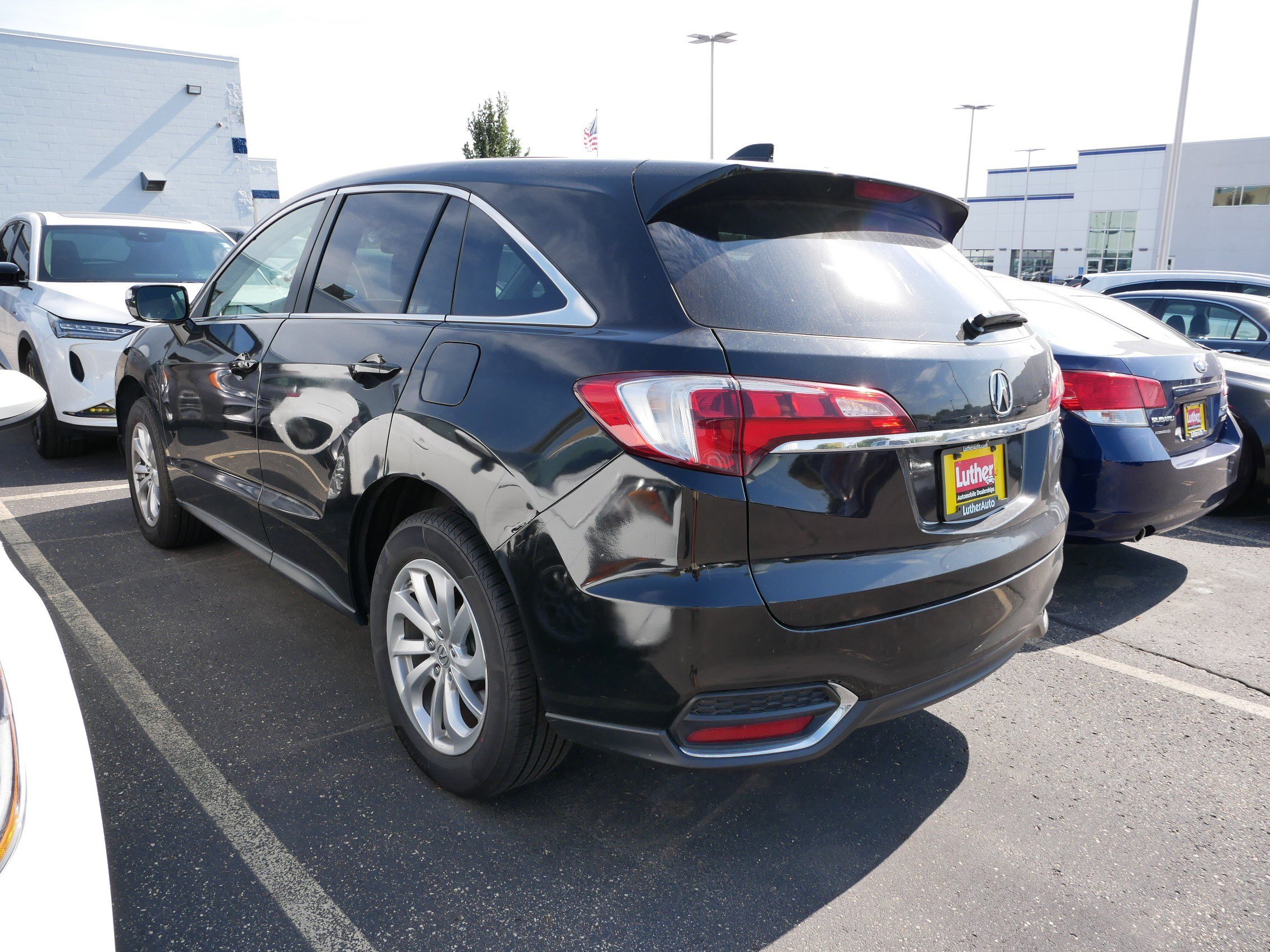 2017 Acura RDX Base Plus photo 3