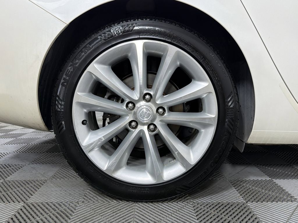 2013 Buick Verano Base photo 15