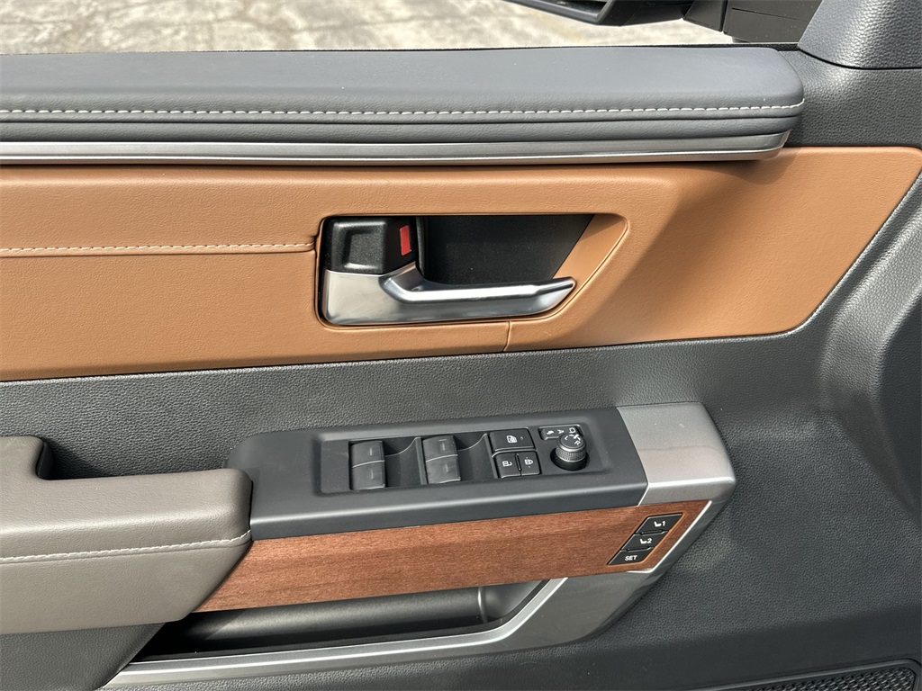 2025 Toyota Tundra 1794 Edition CrewMax photo 13