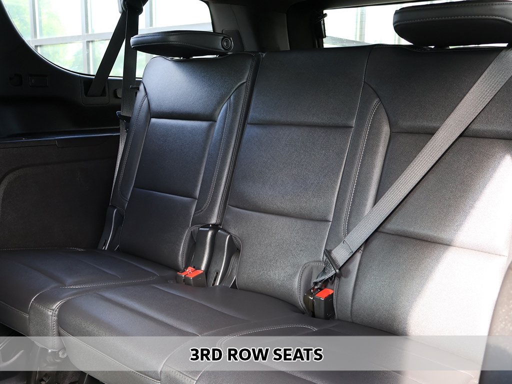 2023 Chevrolet Suburban Z71 photo 7