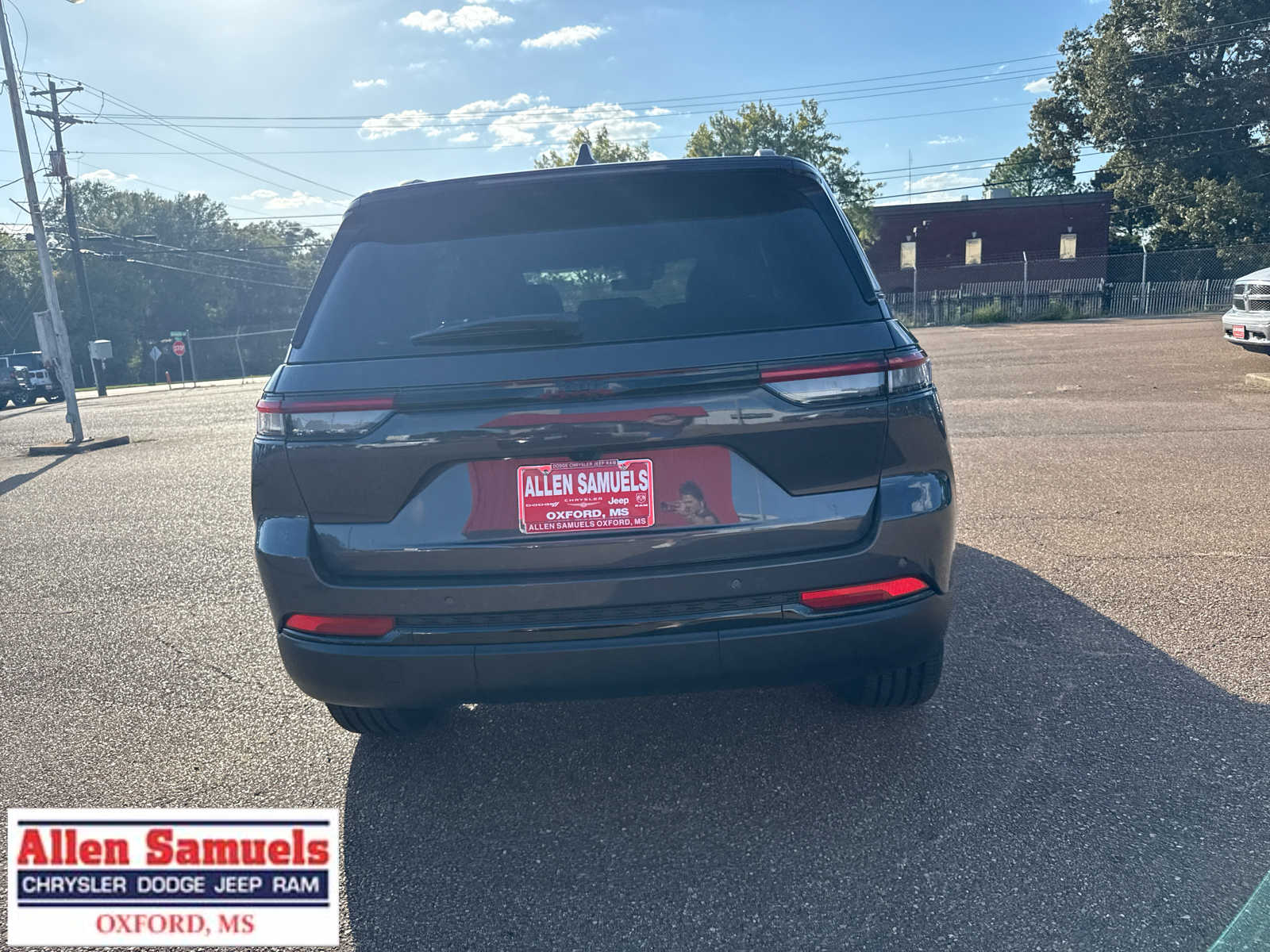 2025 Jeep Grand Cherokee Altitude photo 4