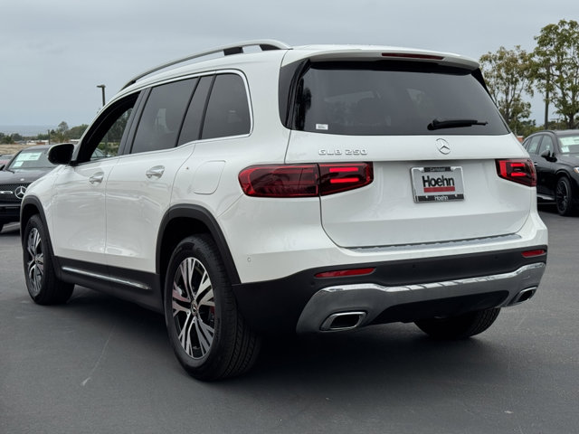 2025 Mercedes Benz GLB 250 photo 7
