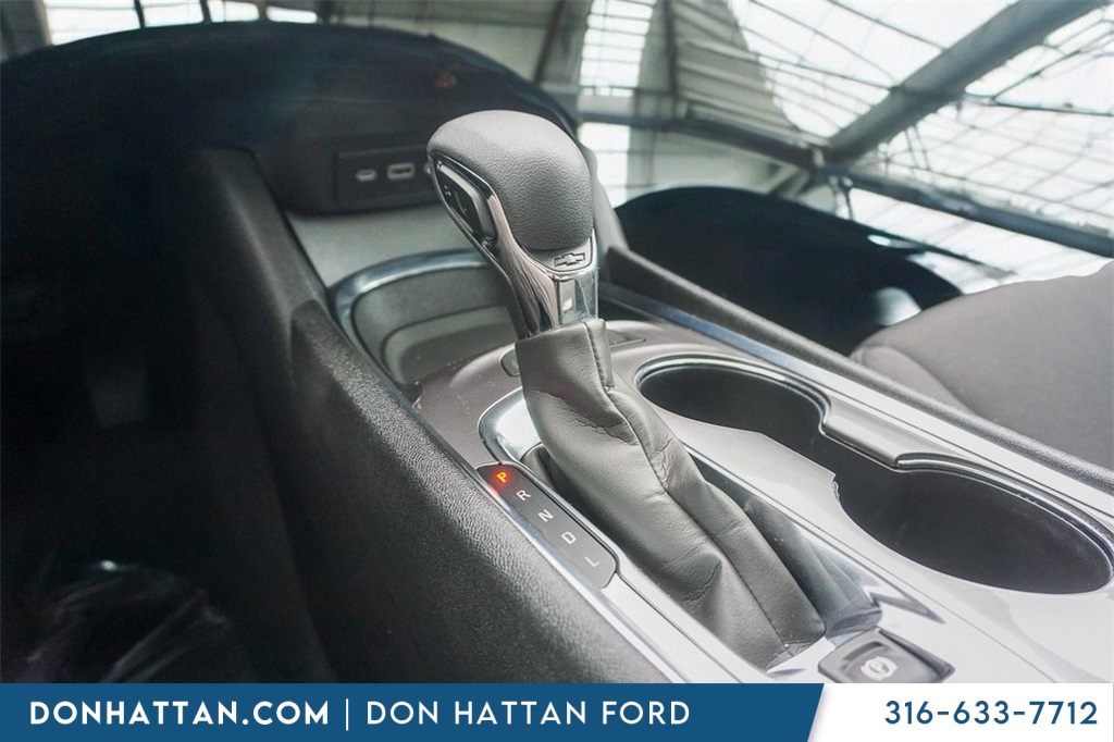2023 Chevrolet Malibu 1LT photo 9