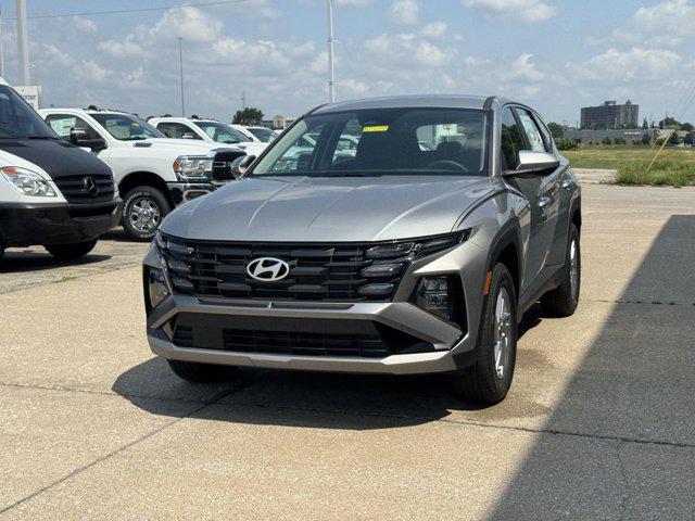 2025 Hyundai Tucson SE photo 17