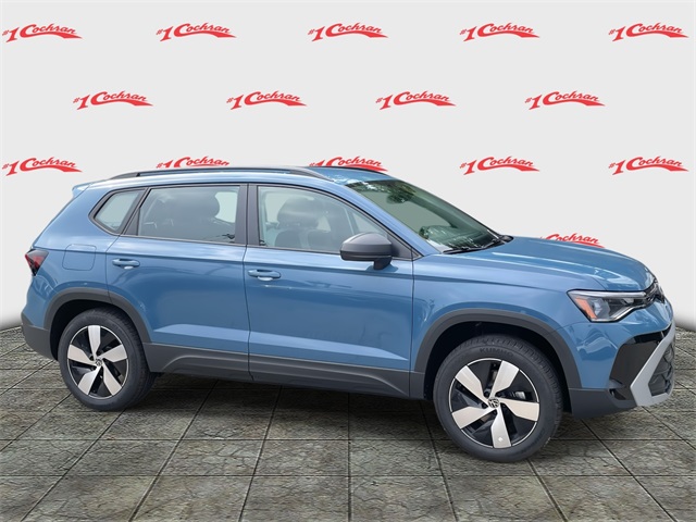 2025 Volkswagen Taos S photo 2