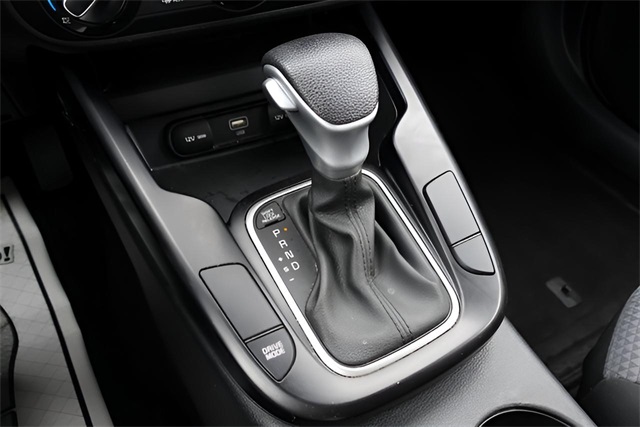 2023 Kia Soul LX photo 4