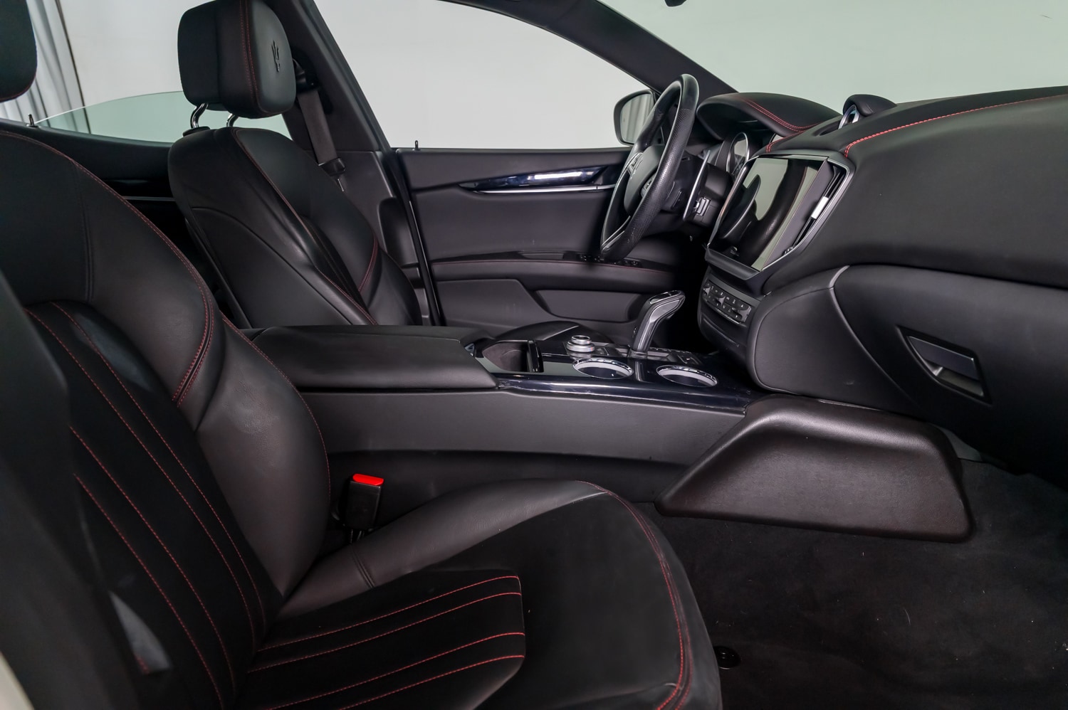 2022 Maserati Ghibli Modena Q4 photo 24