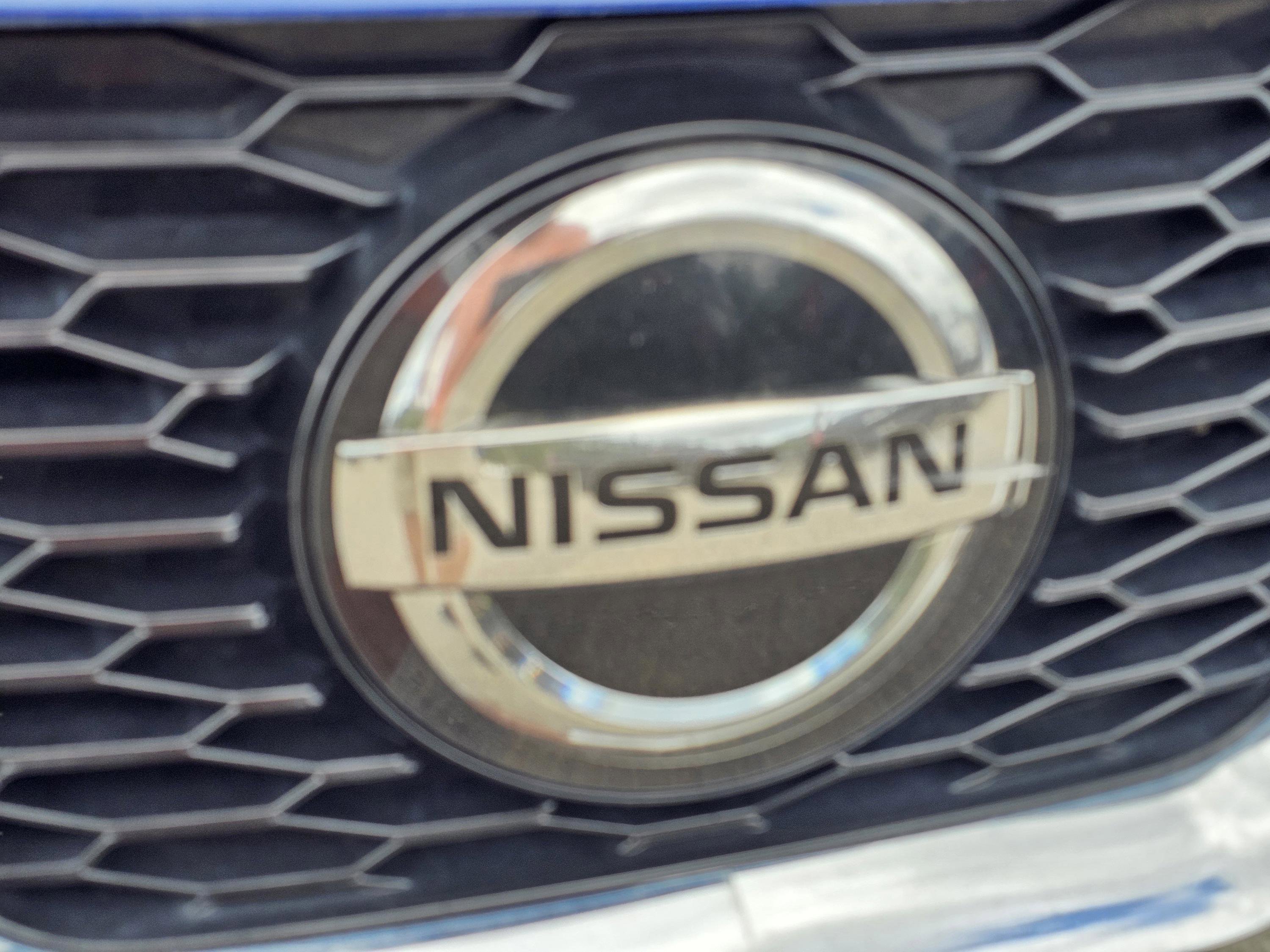 2020 Nissan Rogue Sport SL photo 3