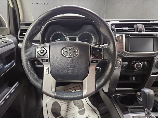 2014 Toyota 4Runner SR5 Premium photo 4