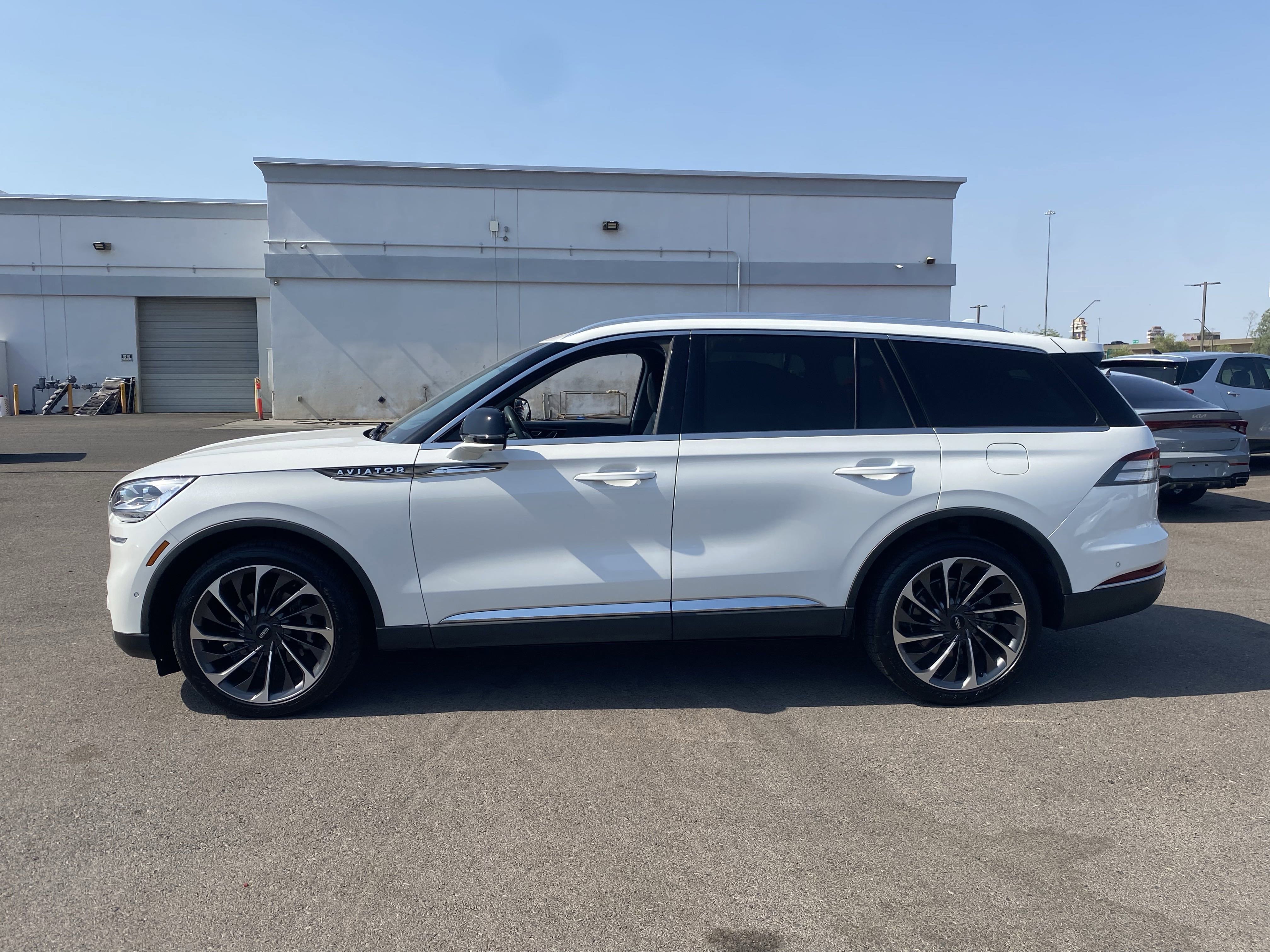 5LM5J7XC0LGL23075