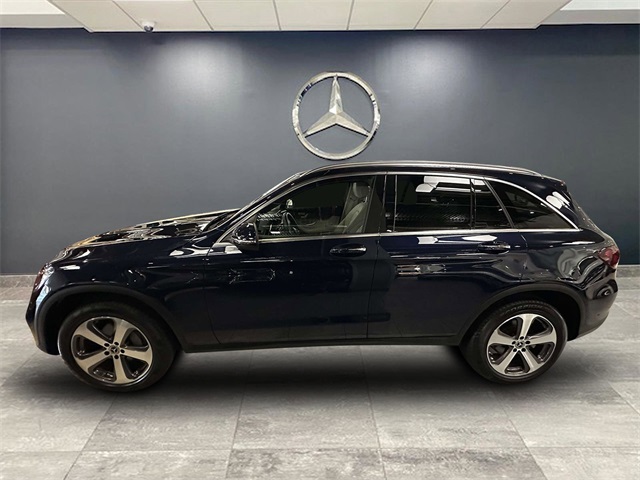 2022 Mercedes Benz GLC 300 4MATIC photo 3
