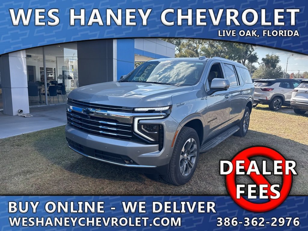 2026 Chevrolet Suburban LT's photo