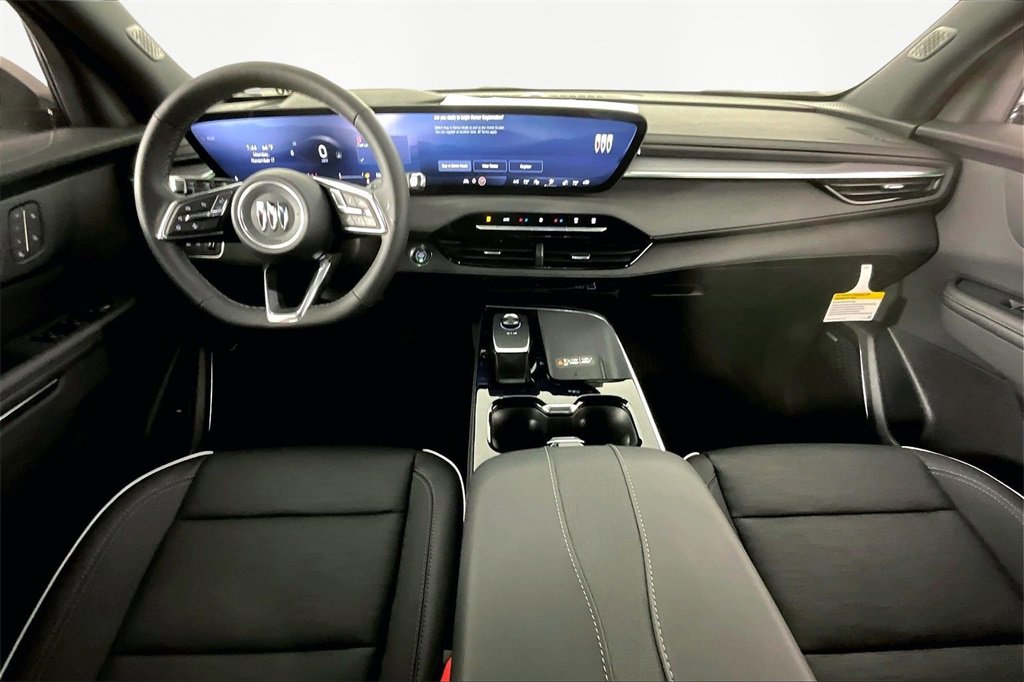 2026 Buick Enclave Sport Touring photo 3