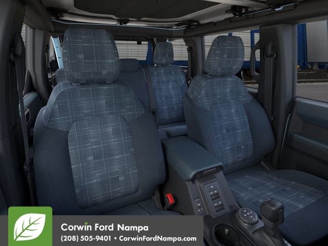 2025 Ford Bronco Heritage First Edition photo 3