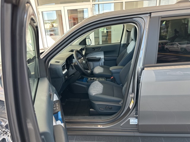 2025 Ford Maverick XLT photo 7