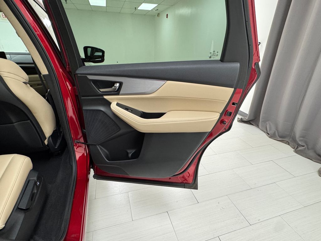 2023 Acura MDX SH-AWD photo 14