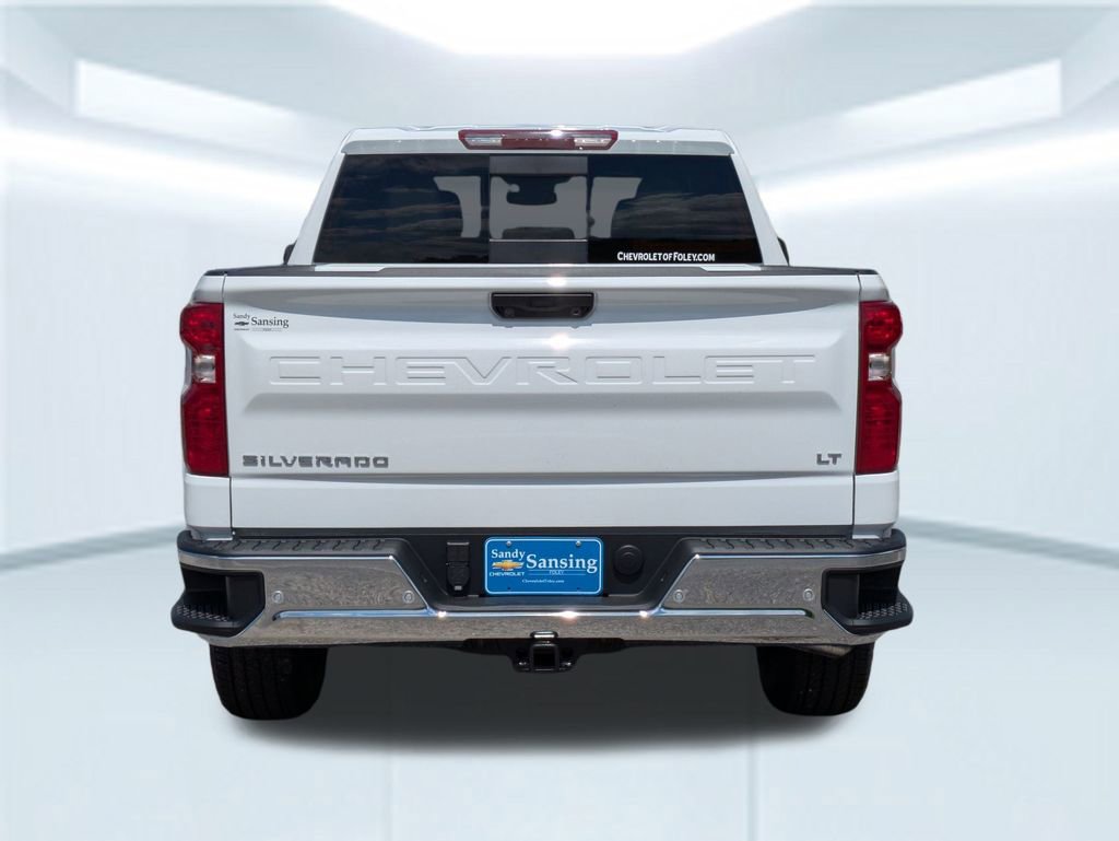 2025 Chevrolet Silverado 1500 LT photo 4