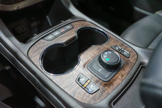 2023 Gmc Acadia Denali photo 30