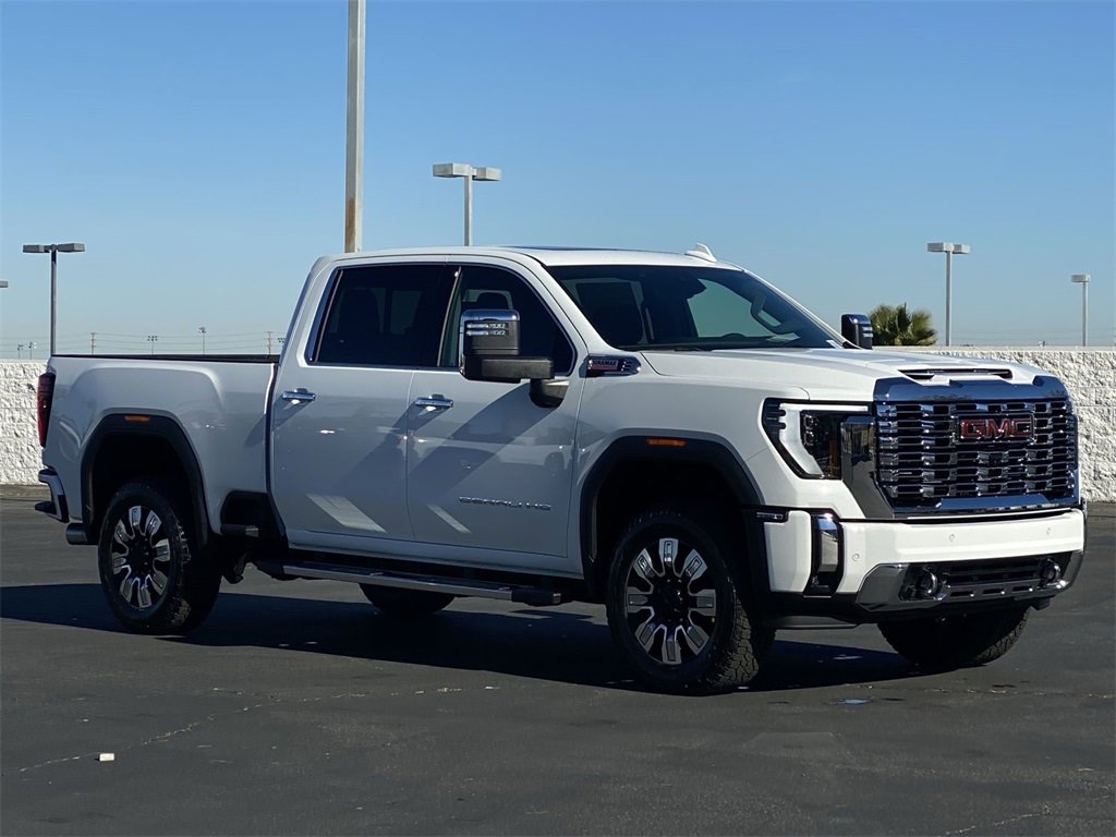 2026 Gmc Sierra 2500 HD Denali photo 3