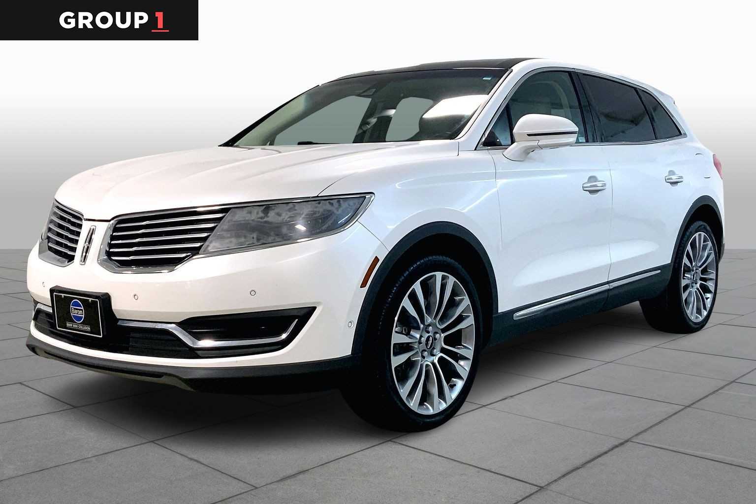 2016 Lincoln MKX Reserve's photo