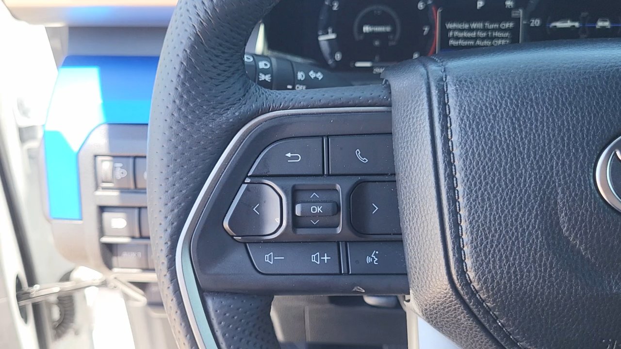 2024 Toyota Tacoma TRD 4x4 photo 13