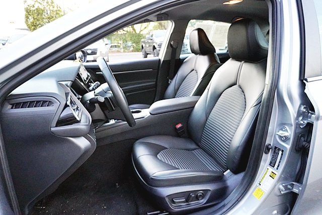 Used 2024 Silver Toyota SE image 13