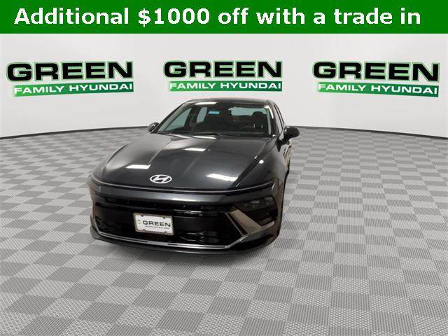 2026 Hyundai Sonata SEL Sport photo 4
