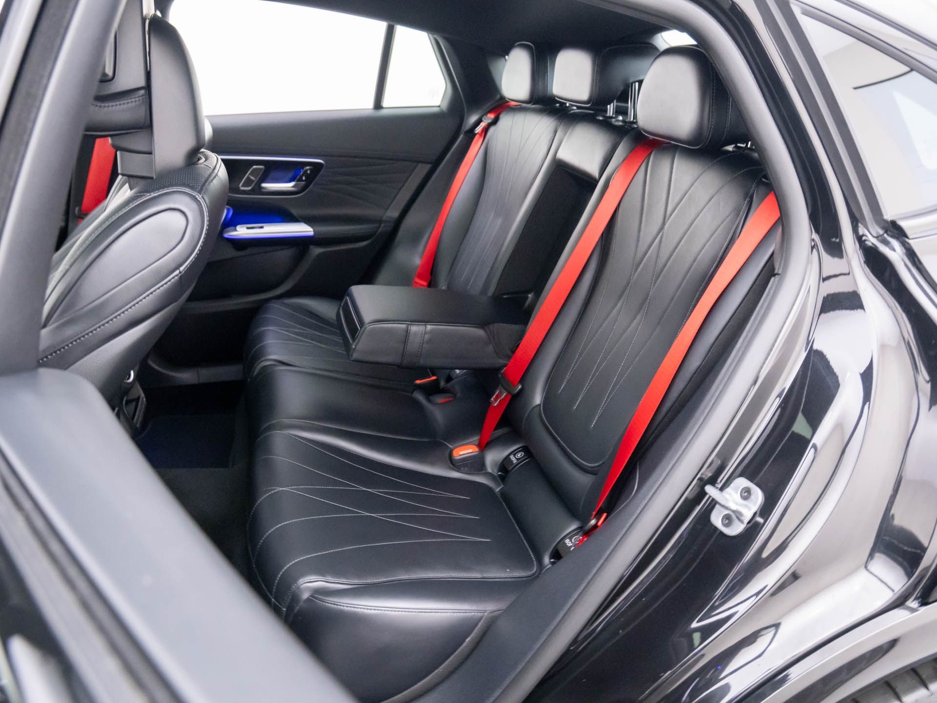 2025 Mercedes Benz GLC 63 AMG S E PERFORMANCE Coupe 4MATIC photo 17