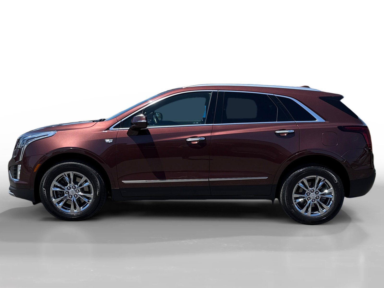 2022 Cadillac XT5 Premium Luxury photo 2