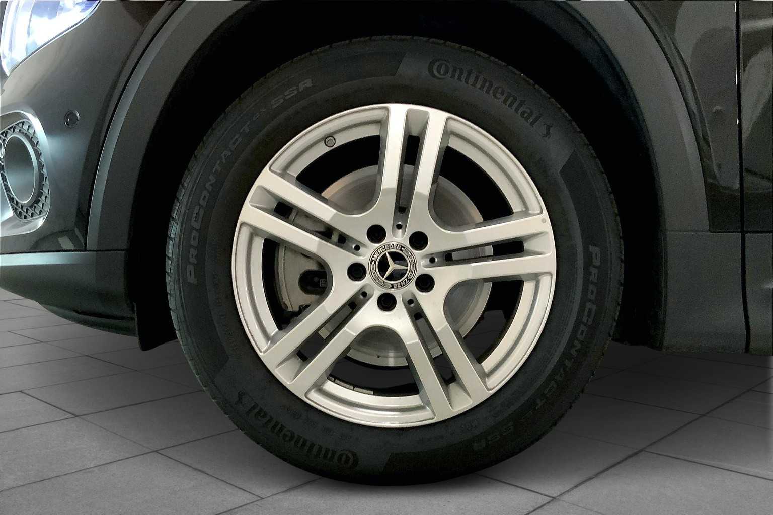 2021 Mercedes Benz GLB 250 4MATIC photo 9