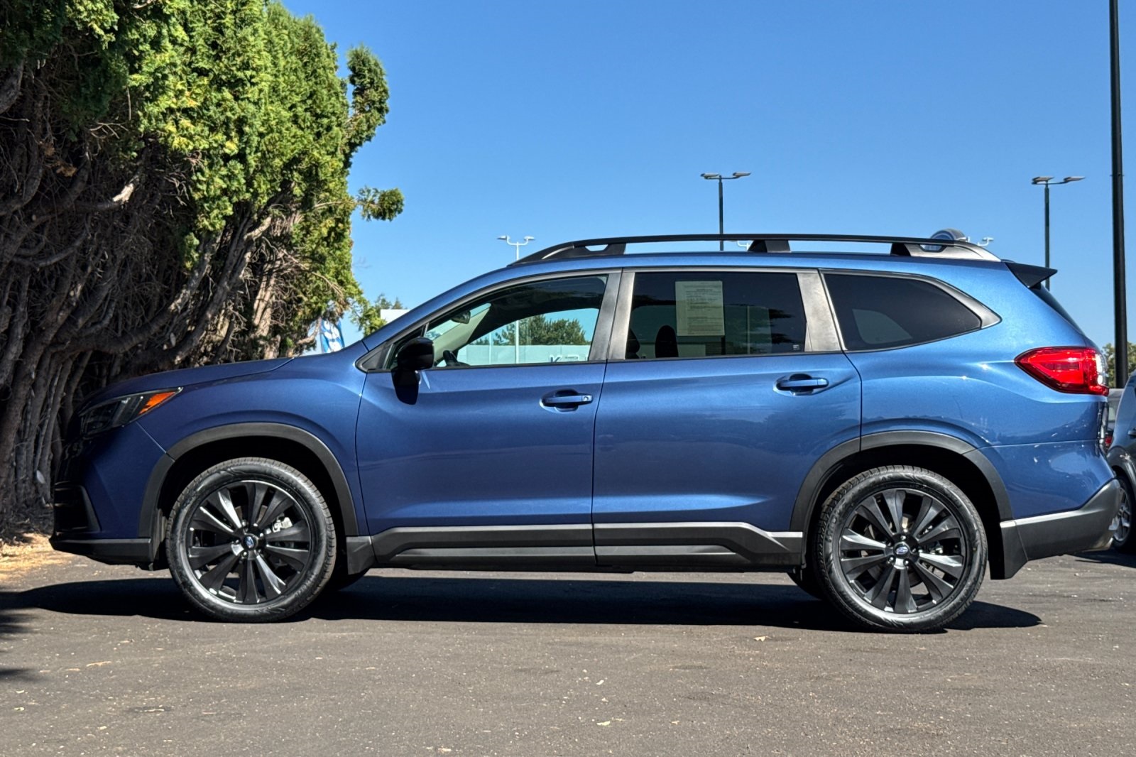 2022 Subaru Ascent Onyx Edition photo 7