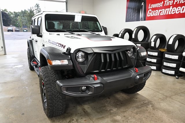 2023 Jeep Wrangler Rubicon photo 3