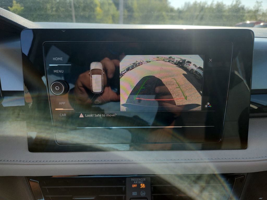 2025 Volkswagen Taos S photo 12