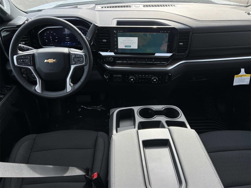 2026 Chevrolet Silverado 1500 LT photo 3