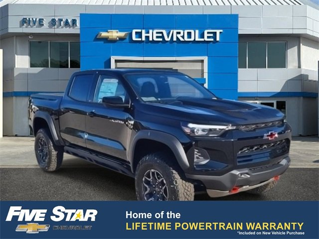 2026 Chevrolet Colorado ZR2's photo