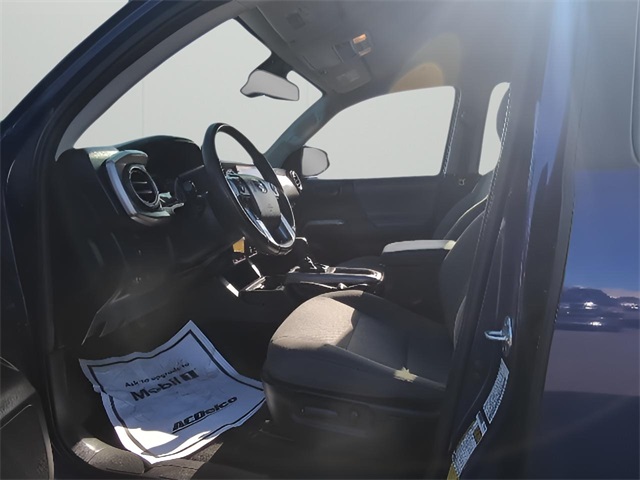 2022 Toyota Tacoma SR5 photo 14