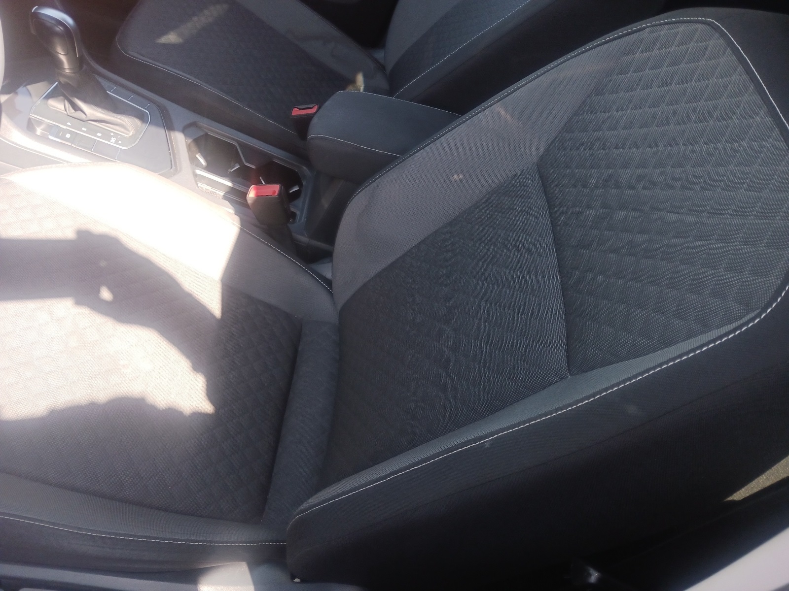 2021 Volkswagen Tiguan S photo 5