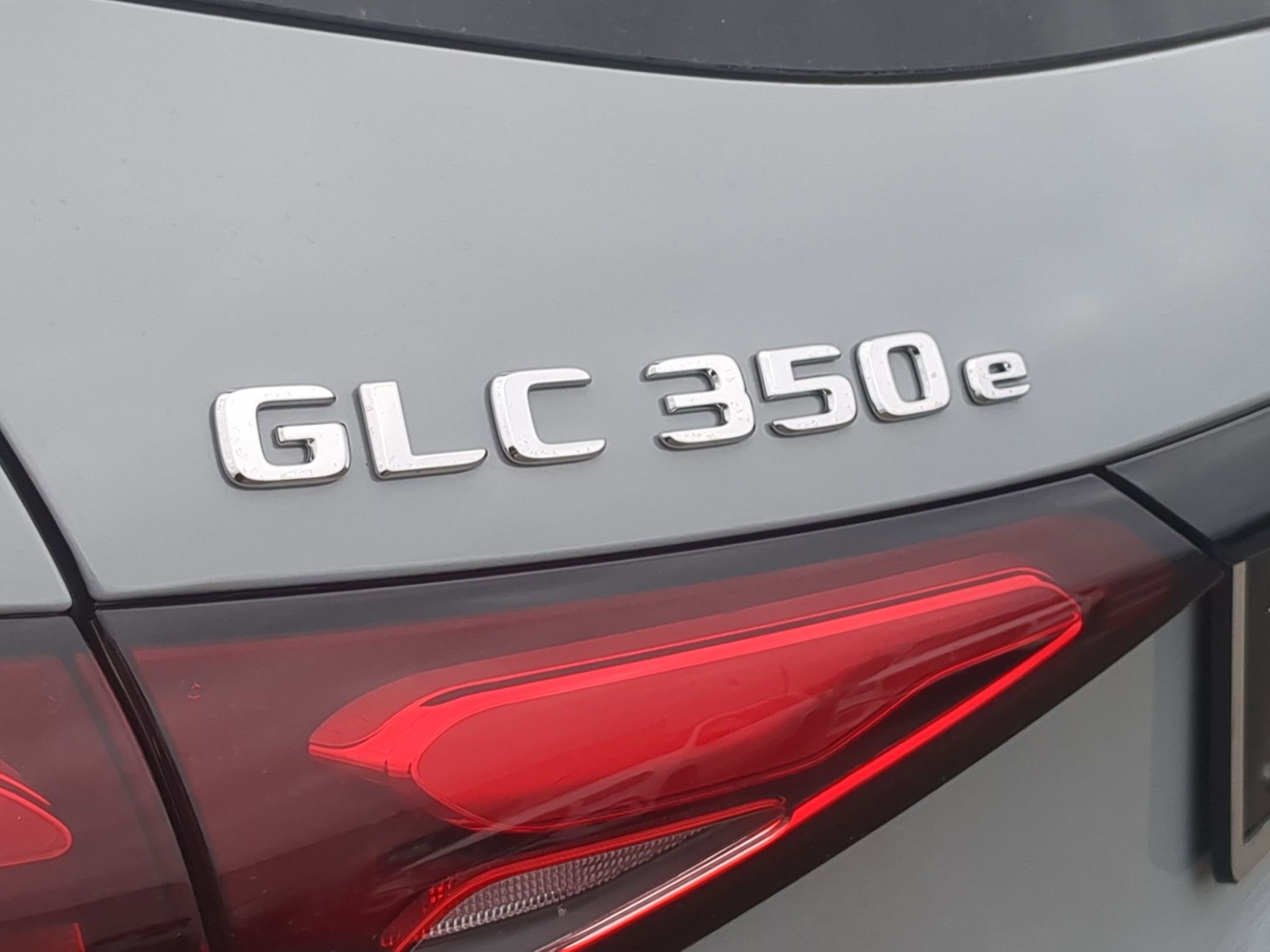 2026 Mercedes Benz GLC 350e 4MATIC photo 2