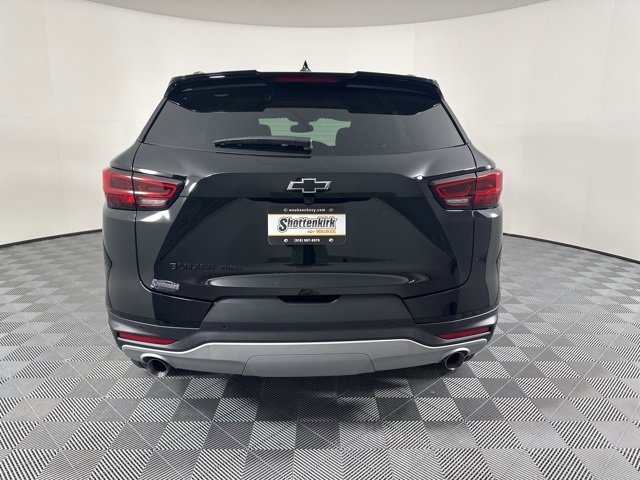 2025 Chevrolet Blazer 2LT photo 4