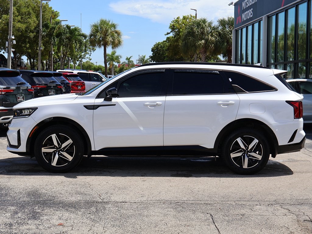 2022 Kia Sorento EX photo 12