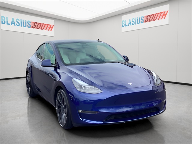 2023 Tesla Model Y Performance's photo