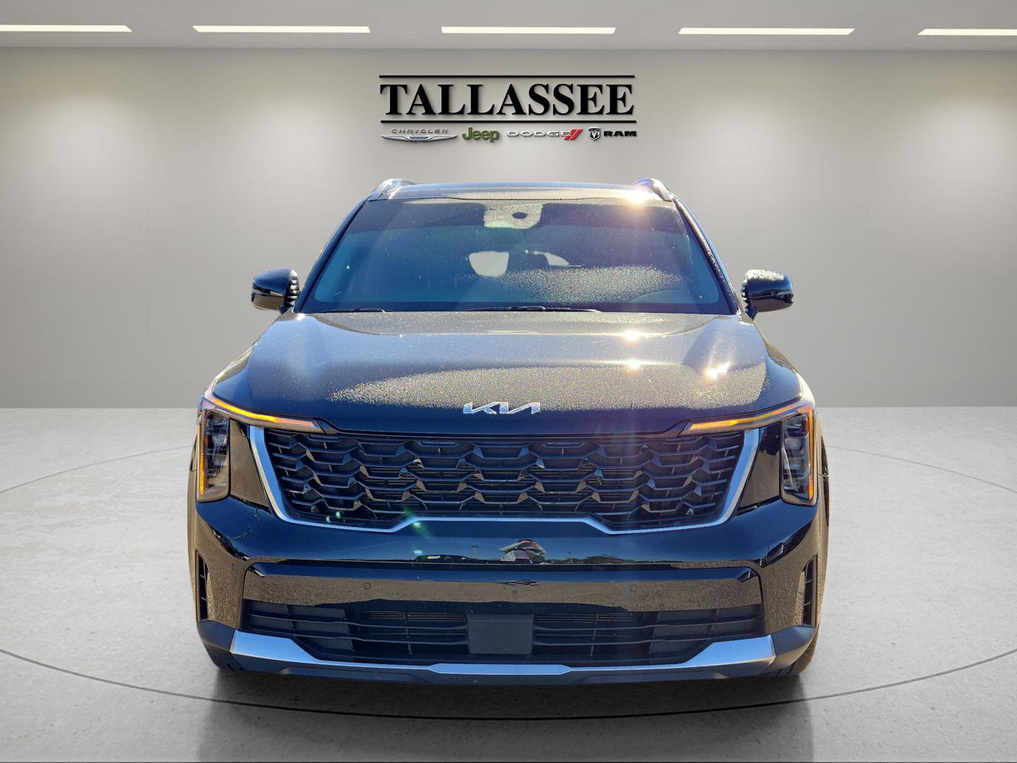 2024 Kia Sorento S photo 2