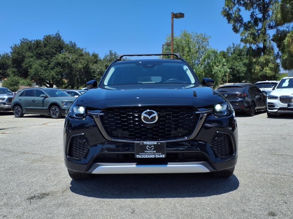 2025 Mazda CX-70 Premium photo 2