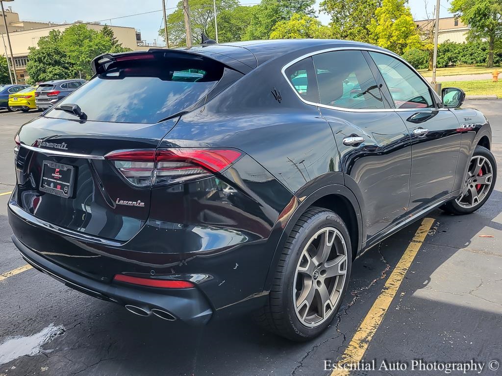 2022 MASERATI LEVANTE - Image 6