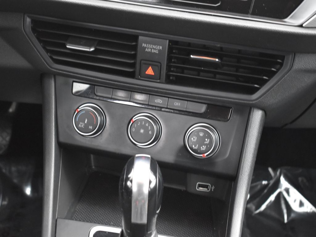 2019 Volkswagen Jetta 1.4T S photo 16